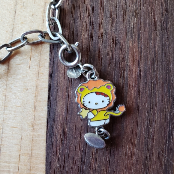 Hello Kitty Leo Zodiac chain link bracelet - Picture 10 of 11